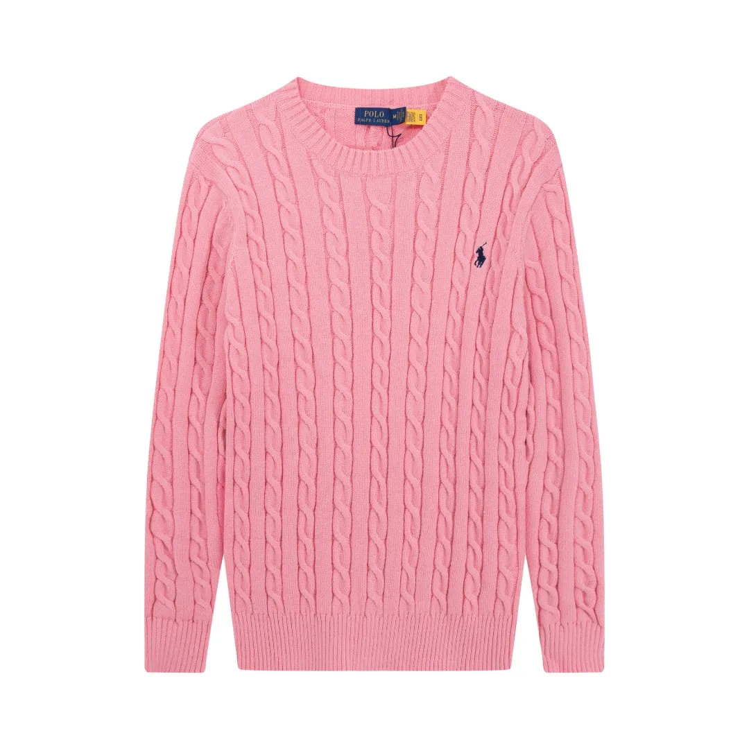P210 [Ralph Lauren round neck solid color pony embroidery logo twist knitted sweater] ✅Ralph Lauren classic basic versatile knitted pullover crew neck sweater for men and women ✅Main supplier platform live broadcast Wholesale entity Replenish when out of stock will not be removed from the shelves ✅ZP quality 1:1 pattern making Scan the code to enter the GF website Counter quality ✅Detailed quality is the only one in Guangzhou Imported quality cotton yarn Focus on high-end cost-effective Good quality Needless to say ✅The version is restored to the original version. The maximum size can be worn up to 1105 pounds. Loose, comfortable and stress-free. ✅The upper body is simple and easy to match. A must-have for ootd. Good-looking clothes are never picky. A must-have in couples’ wardrobes. Size: S-XL. Color: black, white, gray, royal blue, pink, sky blue, khaki.
